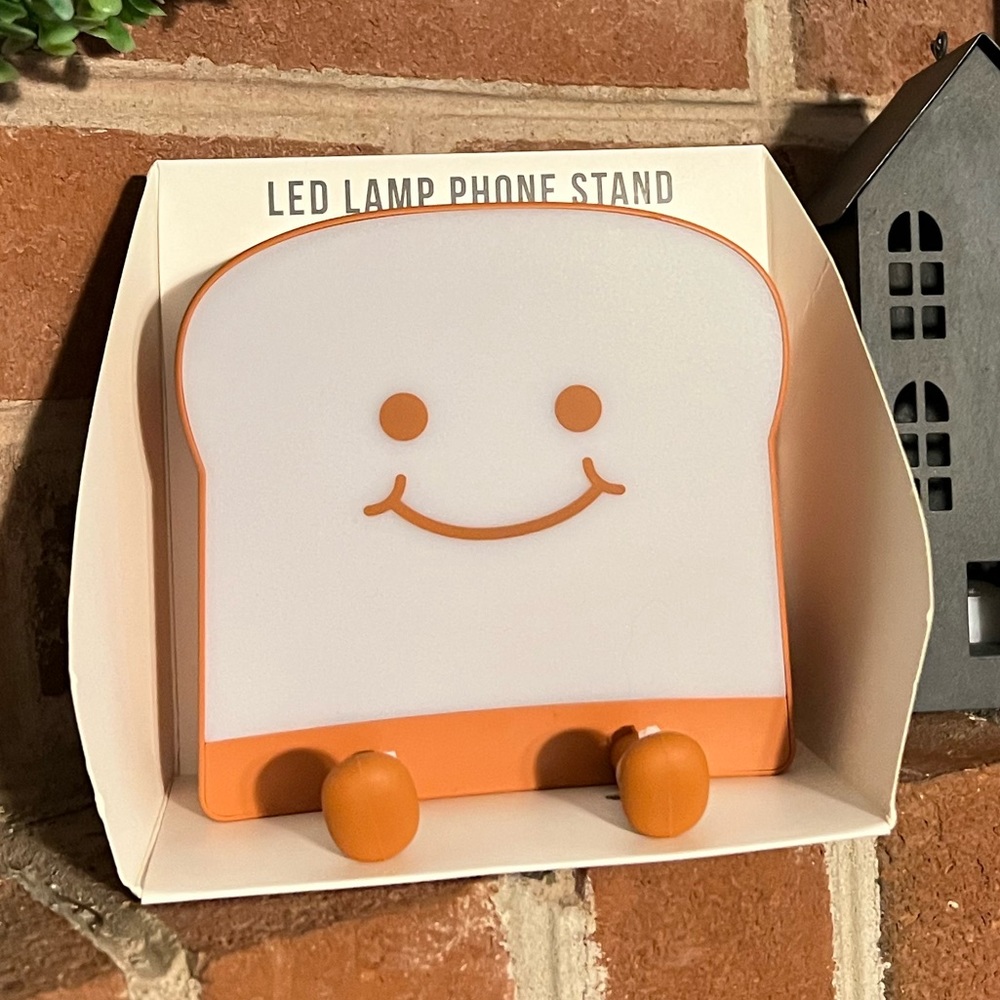Vivitar LED Lanp Phone Stand | Toast